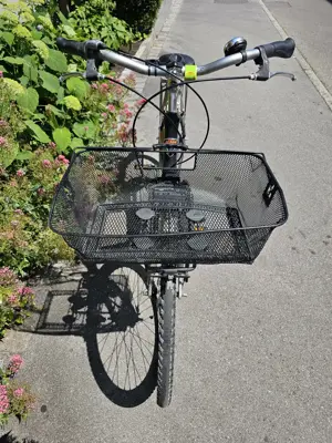 Fahrrad KTM mit Korb Bild 5