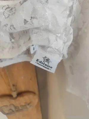 Dirndl von Marjo mit Bluse... Bild 6