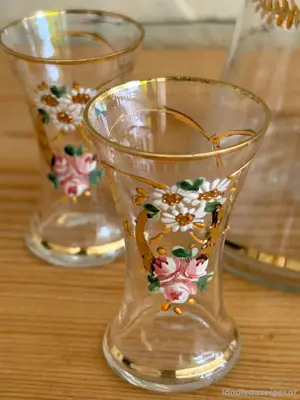 Alte Jugendstil Glasflasche mit 4 Gläschen Bild 2
