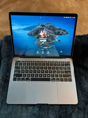 MacBook Pro 13  | 2017 | 500GB SSD | 16GB RAM | i7 | Gebraucht Bild 6