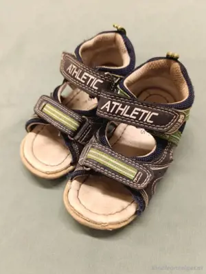 Sandalen Gr. 23