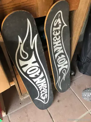 skateboard