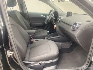 Audi A1 Sportback S line  Bild 2