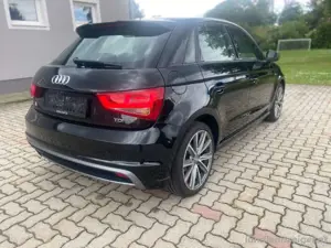 Audi A1 Sportback S line  Bild 3