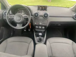 Audi A1 Sportback S line  Bild 7