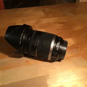 Canon EFS 18-200 mm  f 3.5-5.6 IS 