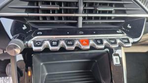 Peugeot 208 Bild 7