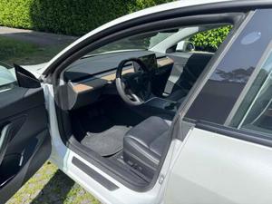 Tesla Model 3 Bild 5