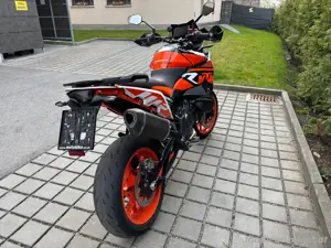 KTM 890 smt Bild 3