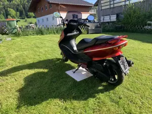 Yamaha Majesty 125 Bild 3