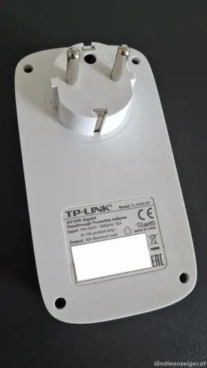 TP-LINK TL-PA8010P Powerline-Adapter Bild 2