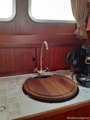 Holänd. Kreuzer Stahlboot Bild 5