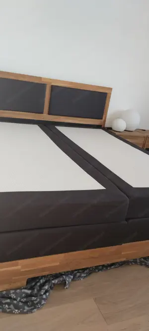 Doppelbett aus Vollholz  Bild 2