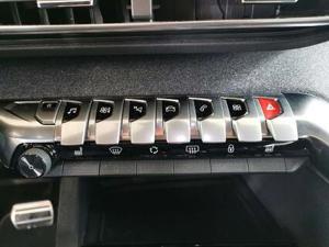 Peugeot 3008 Bild 16