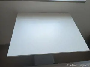 Schreibtisch klappbar Bild 3