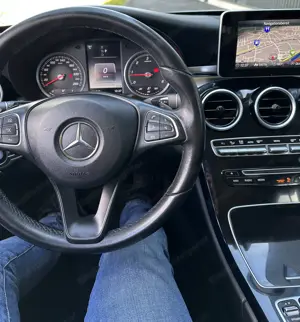 Mercedes benz c 220 t d 4matic 9g-tronic Bild 4