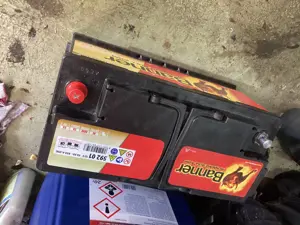 Starterbatterie neuwertig