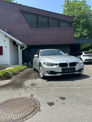 Bmw F30 316d  Bild 2