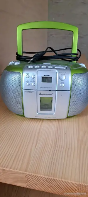 Radio mit CD und Kassette 