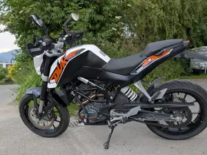 KTM Duke 125, Top-Zustand, nur 4.440 km! Bild 2
