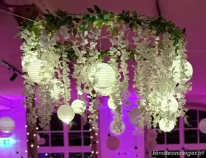 Blumenkranz Deko Hängeblumen