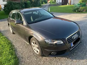 Audi A4 Avant 2,0 TDI Style DPF Kombi   Family Van