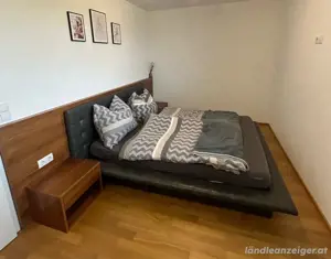 Bett inkl. Holzrückwand & Matratze Bild 5