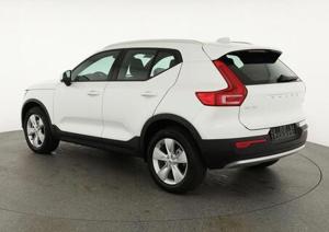 Volvo XC40 Core 2WD B3 Mild-Hybrid Core, Navi, Thors Hamme... Bild 3