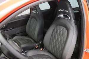 Abarth 595 Turismo 1.4 T-Jet 121 kW (165 PS), Komfort-Pake... Bild 9