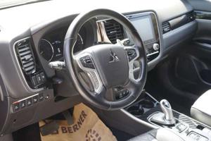 Mitsubishi Outlander Bild 9
