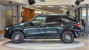 Mercedes-Benz E 400 Bild 8
