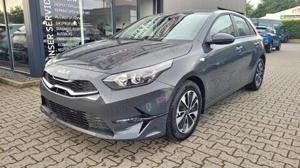 Kia Ceed / cee'd SPIN 1.5 T-GDI AT Kamera*Sitzheizung*APP*Navi 1...