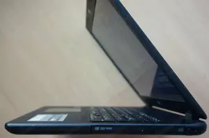 17 Zoll Laptop Acer Aspire ES1-731, generalüberholt, mit SSD und Quadcore, wie neu! Bild 3