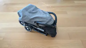 Kinderwagen Buggy mit Regenschutz und Aufbewahrungstasche Bild 9