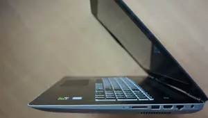 17,3 Zoll Laptop HP Pavilion 17-ab213ng in Top Zustand Bild 3