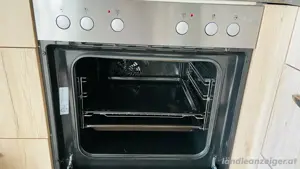 Küche Anrichte  Herd Herdplatte Dunstabzug Bild 5