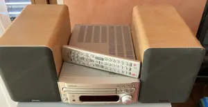 Denon RCD 33M Kompakt-Hifi Radio und CD mit 2 Boxen und Fernbedienung