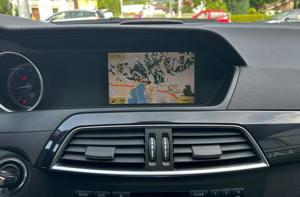 Mercedes-Benz C-Klasse 2011 Bild 15
