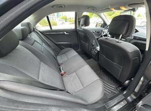 Mercedes-Benz C-Klasse 2011 Bild 20