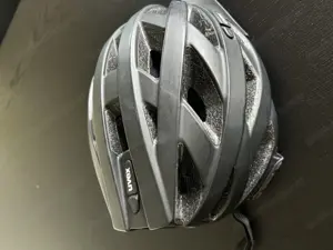 Helm für Fahrrad oder Roller