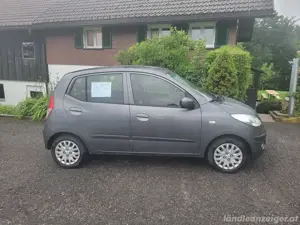 Hyunday i 10  Bild 4