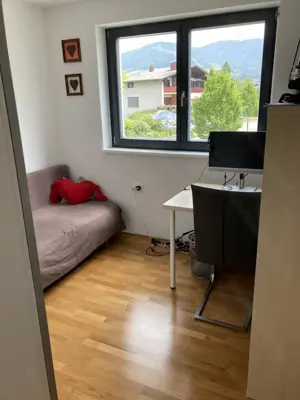 Schöne, helle 3-Zimmer Wohnung in einer schönen, ruhigen Wohngegend in Dornbirn Bild 3