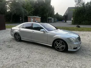 Mercedes-Benz S-Klasse Mercedes S 500 lang AMG-Line Aut. Unfallauto Fahrbereit Limousine Bild 3