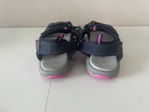 Sandalen dunkelblau mit pinkem Stern Größe 36 NEU & ungetragen Bild 4