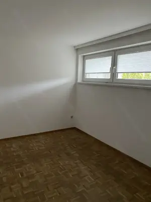 helle 2 Zimmer Wohnung mit Balkon und Tiefgaragenplatz 50m2 2 Zimmer Bild 4