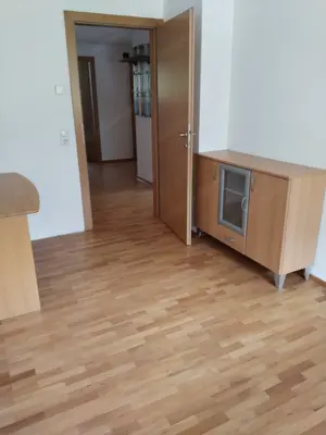 3 Zimmer Wohnung zu vermieten  Bild 8