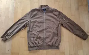 Herrenjacke hellbraun wie neu, da Fehlkauf