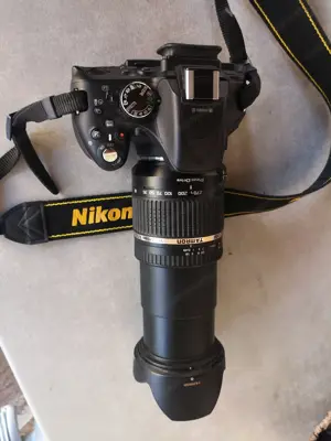 Nikon D5200 Spiegelreflexkamera Digital mit allem Zubehör Bild 9