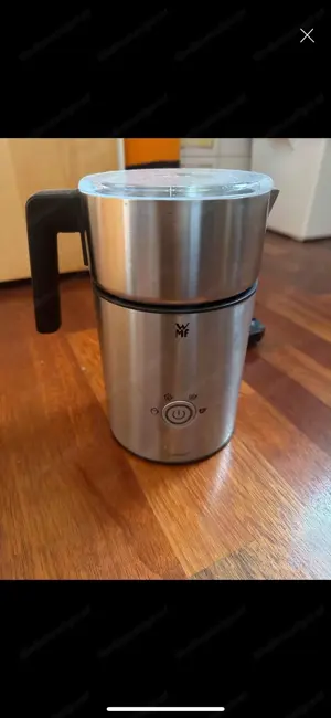 WMF Milchschäumer für Kaffee