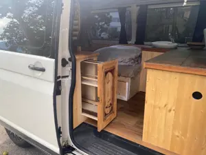 VW T5 Transporter - Camper Bild 6